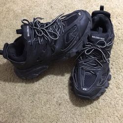 Balenciaga Black Track Sneakers Men’s [Great Quality/Slightly-Used]