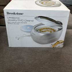 New In Box Brookstone Ultrasonic Jewelry cleaner/DVD Cleaner 