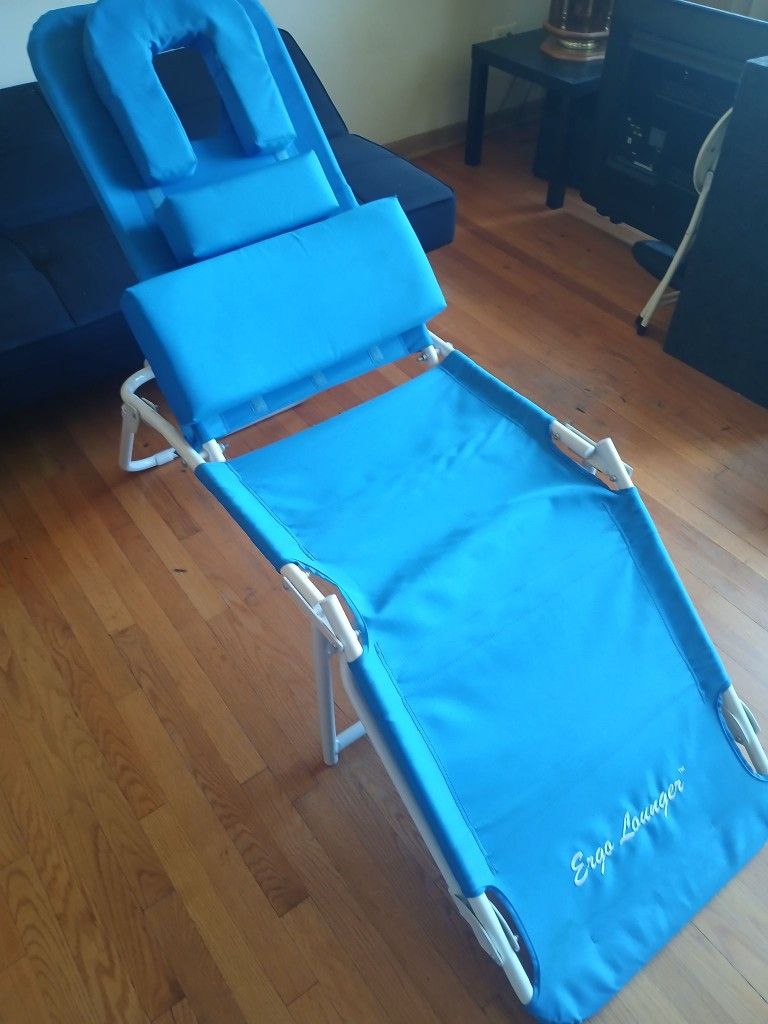 MASSAGE/TANNING ERGO LOUNGER
