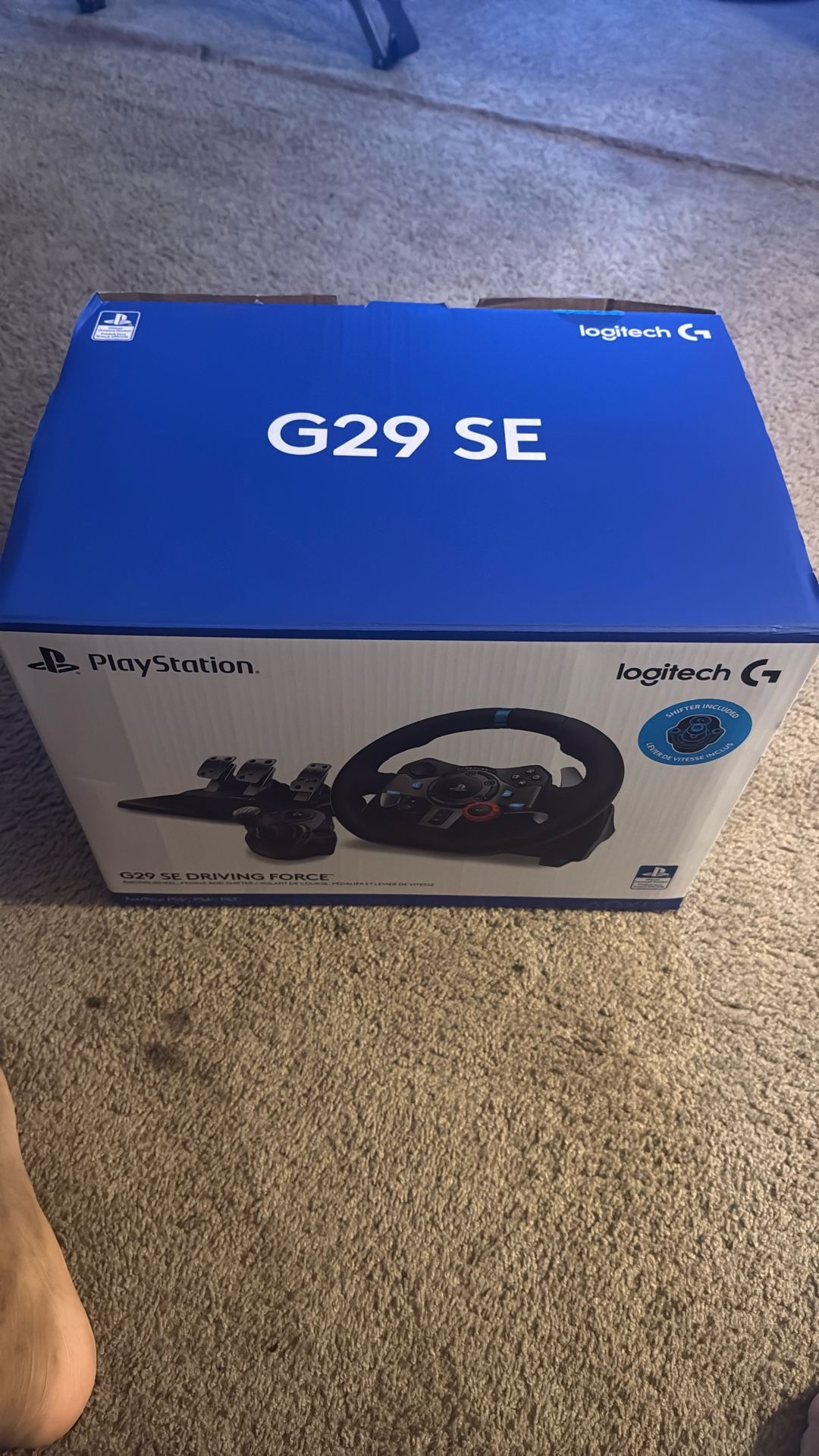 logitech G29 SE PLAYSTATION/PC ONLY!!!!!!