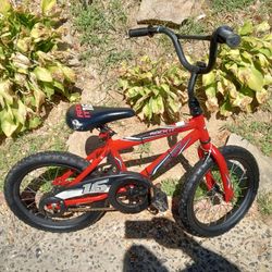 Huffy Rock It 16 Inch Bike 