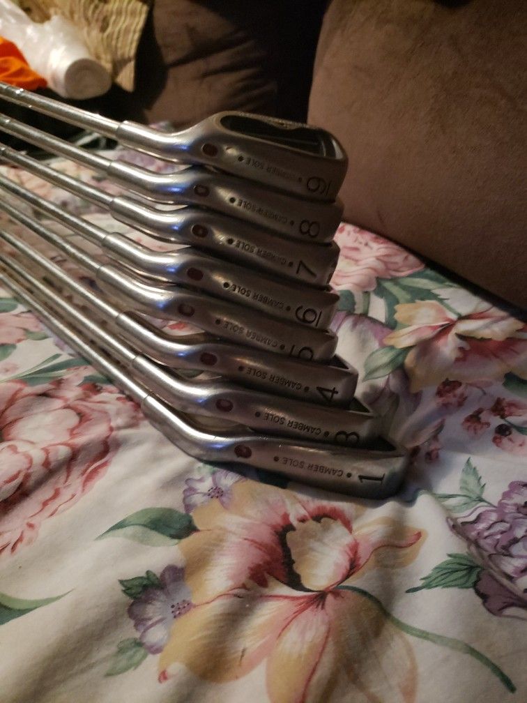 Beginners Set Of Golf Clubs