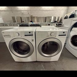 LG Washer And Dryer Set “37 ( Lavadora Y Secadora )