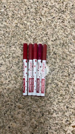Lipstick pen