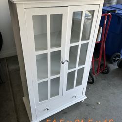 White 3-shelf Glass Door Cabinet With Drawer