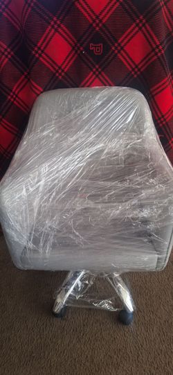 Vanity Chair