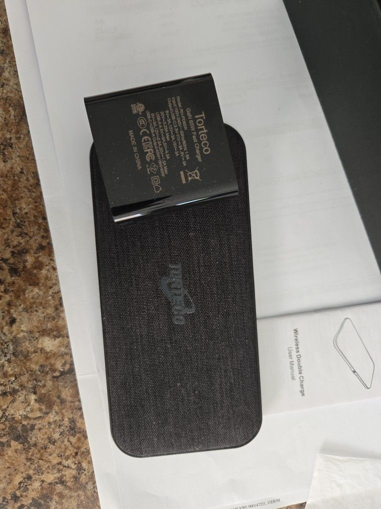 Torpedo 65w GaN Fast Charger With Dual Wireless Xharging Dock