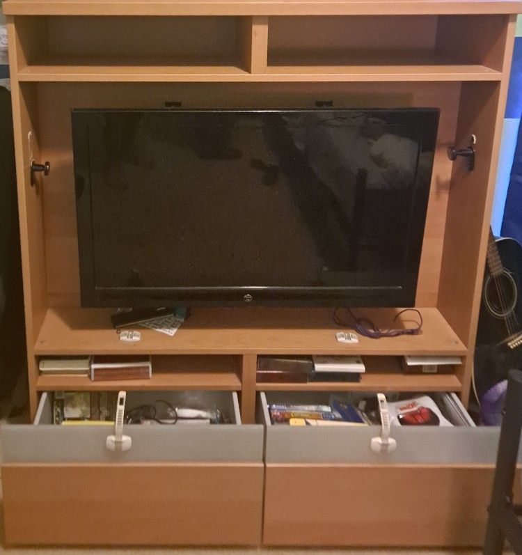 TV Stand (TV Mount Can Be Included)