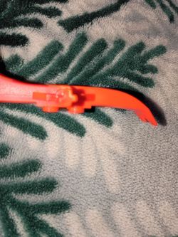 Lego tool pryer