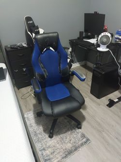 Gaming chair