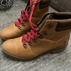 Womens Timberland Boots 