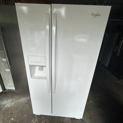 Whirlpool Refrigerator 