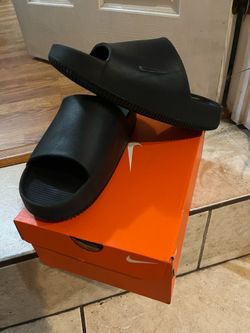 Nike sandals