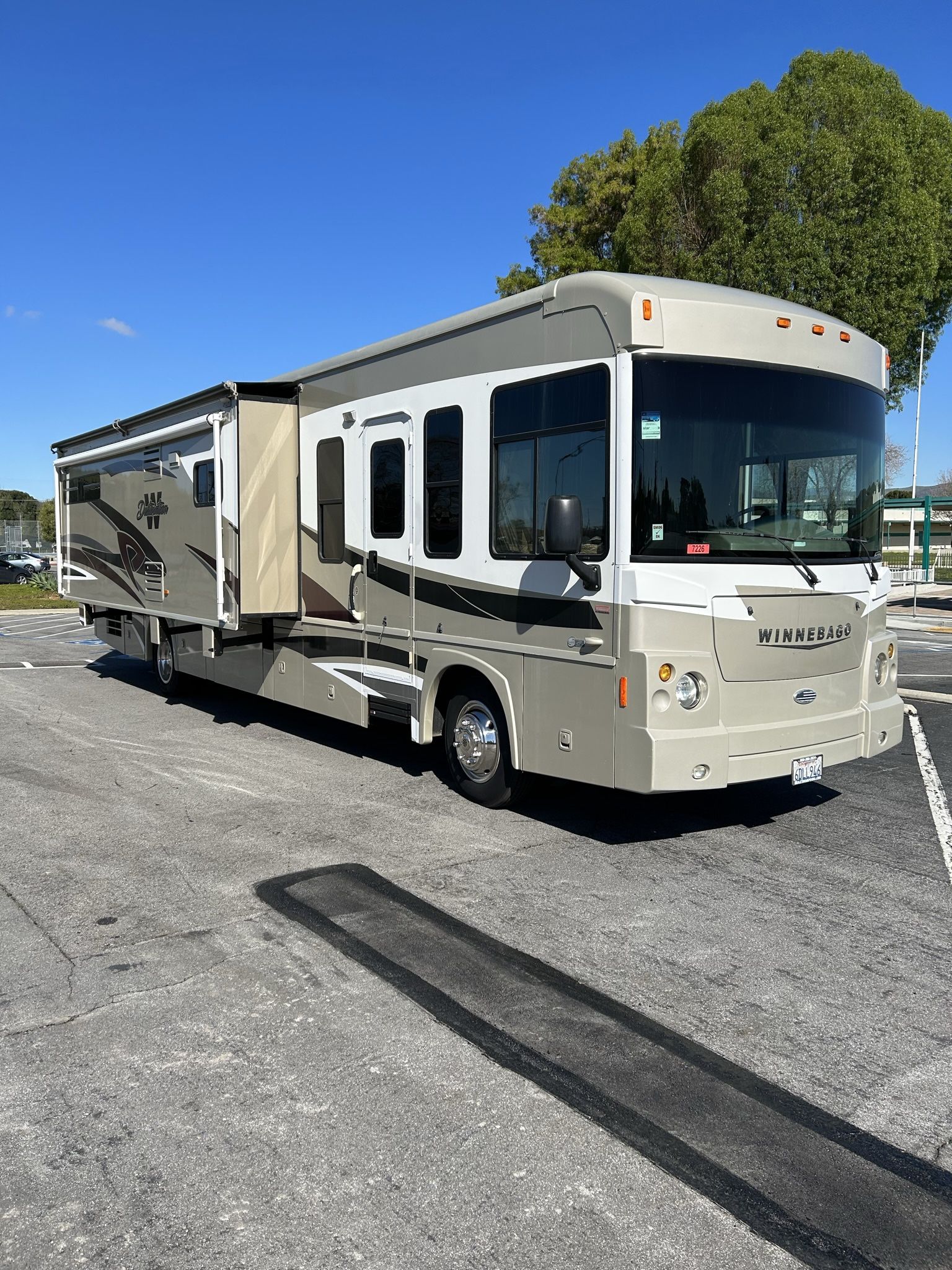 2008 Winnebago Destination 39W