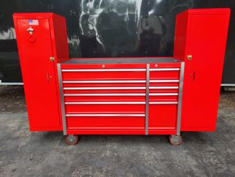 US General 56"x22" Toolbox w/ 2 18"x55" Side Lockers