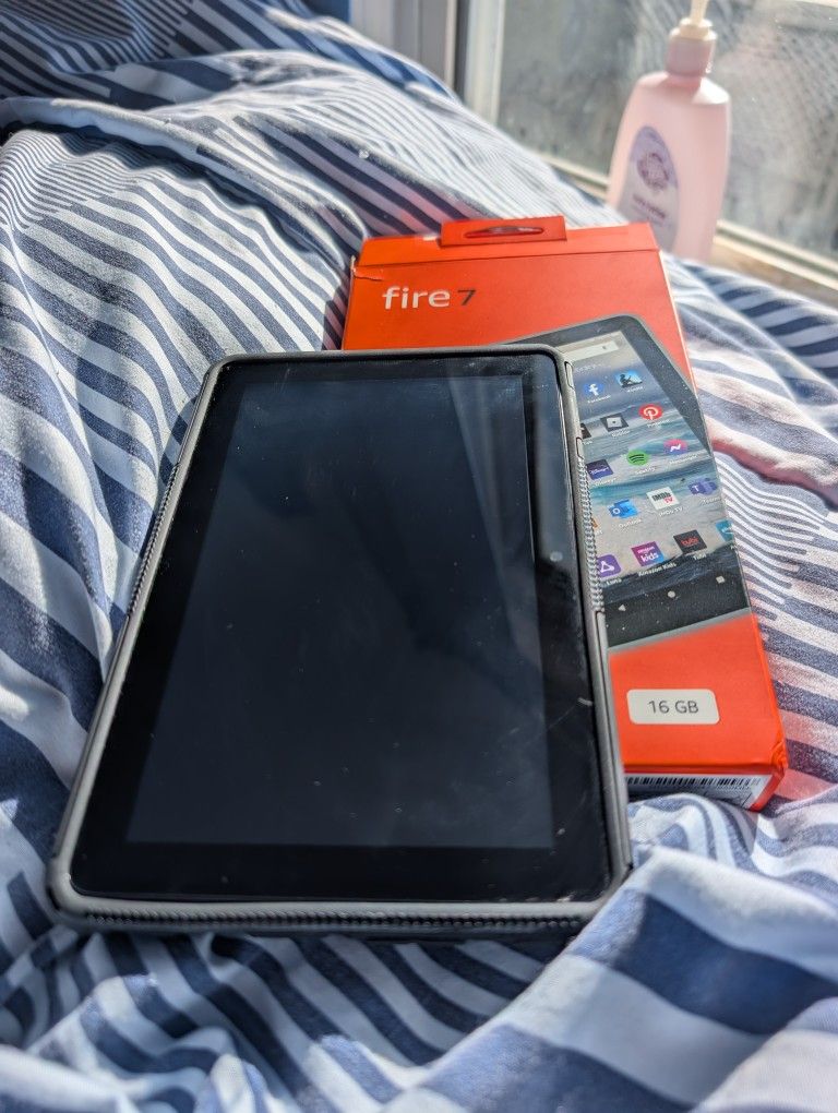 Amazon Fire 7 Tablet 16 GB