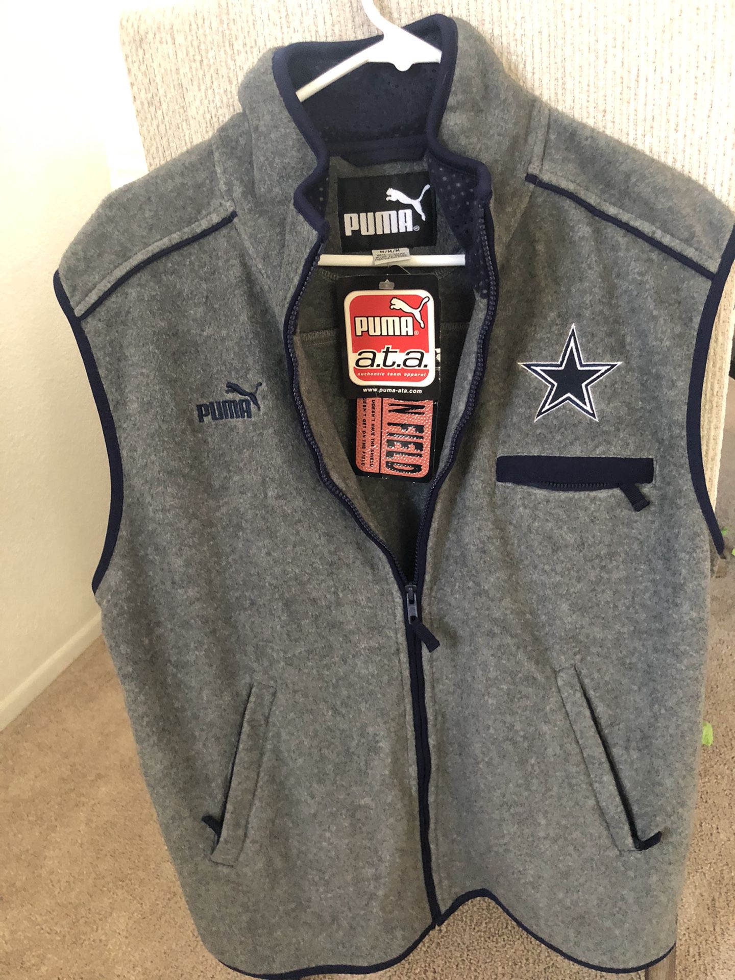 L NEW Dallas Cowboys Puma Zip Vest Jacket NFL Fleece Size Med Gray Rare! 