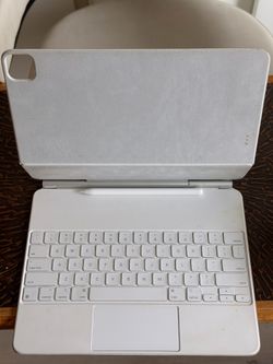 iPad Stand/Case and Pen