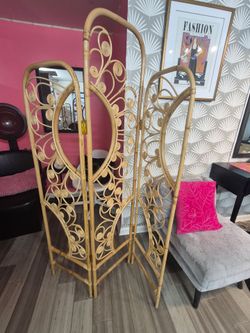 Rattan room divider