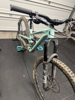 Yt Capra size small