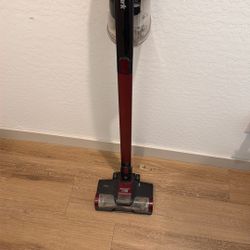 Shark Rocket Pet Pro Stick Vac