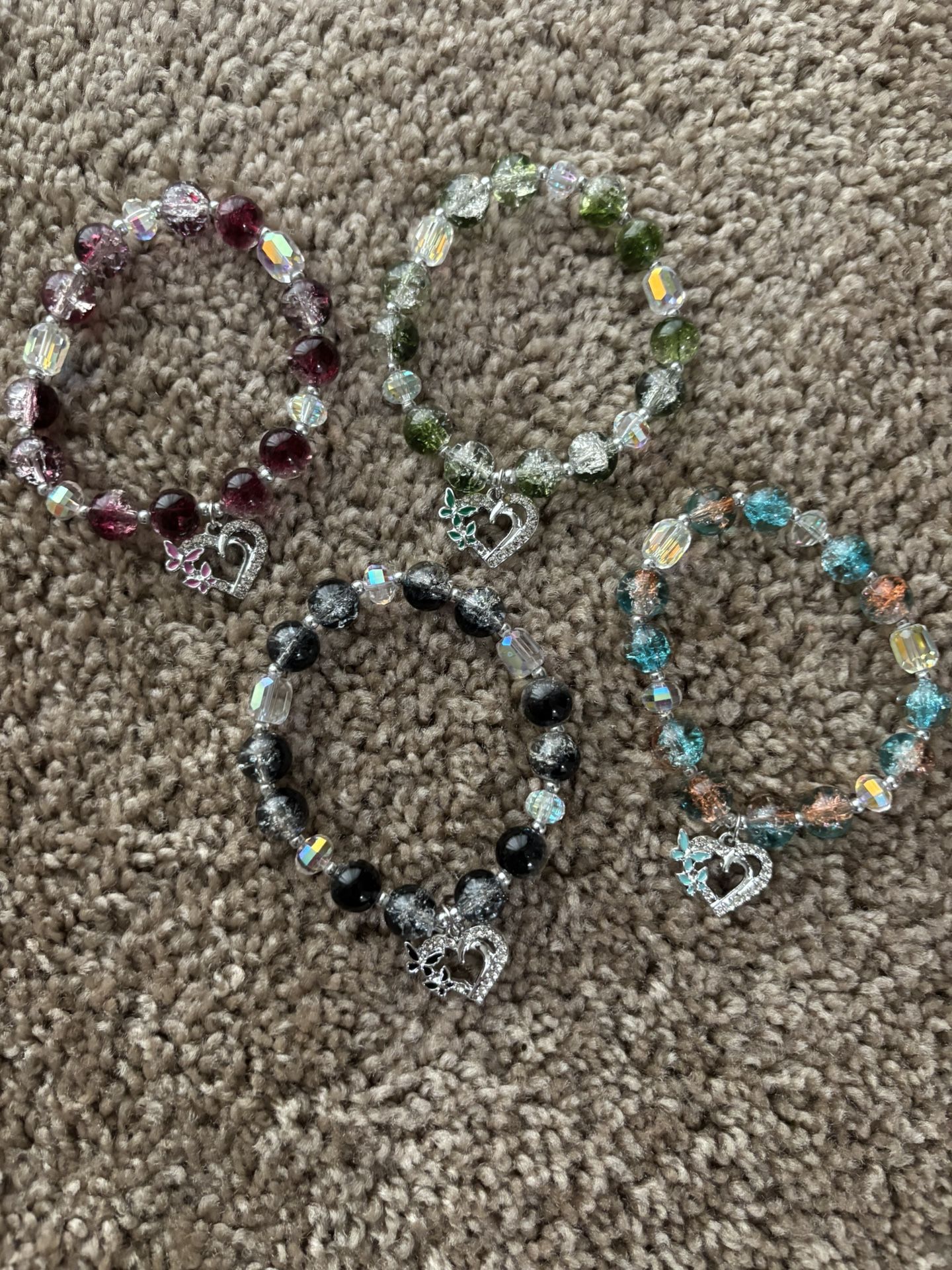 Bracelets 