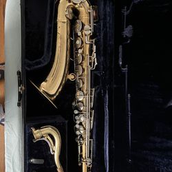 Conn Tenor Saxophone With Yamaha 4c Mouthpiece 