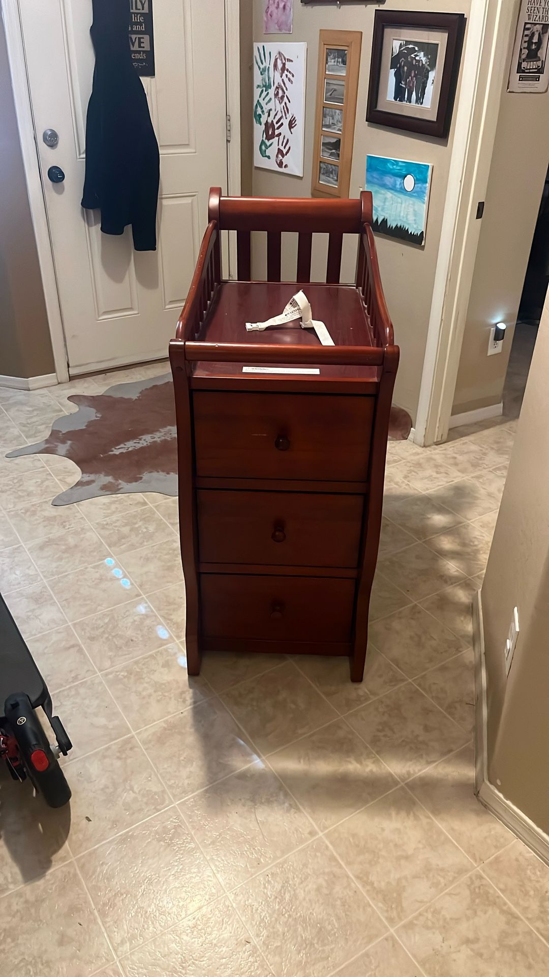 Changing Table/Dresser