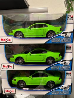 Maisto 1:18 scale 2003 mustang cobra diecast