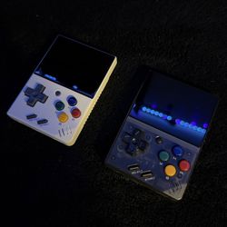 miyoo Mini V2 And V4 Bundle