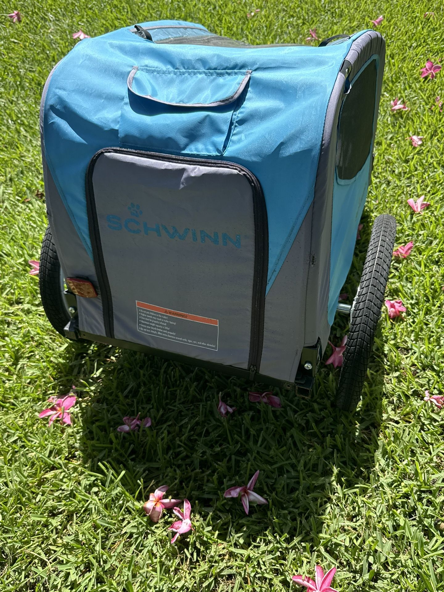 Schwinn dog stroller for bicycle