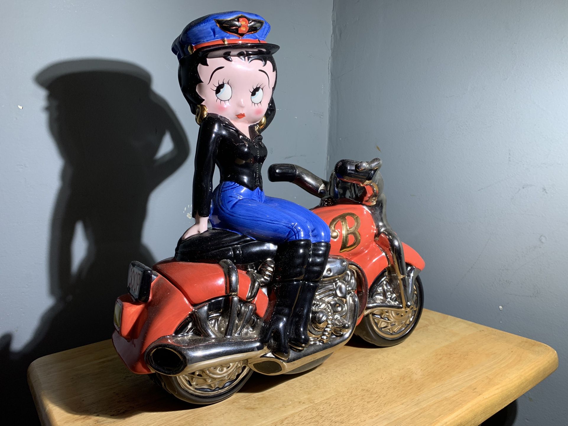 Vintage 2000 BETTY BOOP Biker Cookie Jar Motorcycle Rider Hand Painted Clay Art  