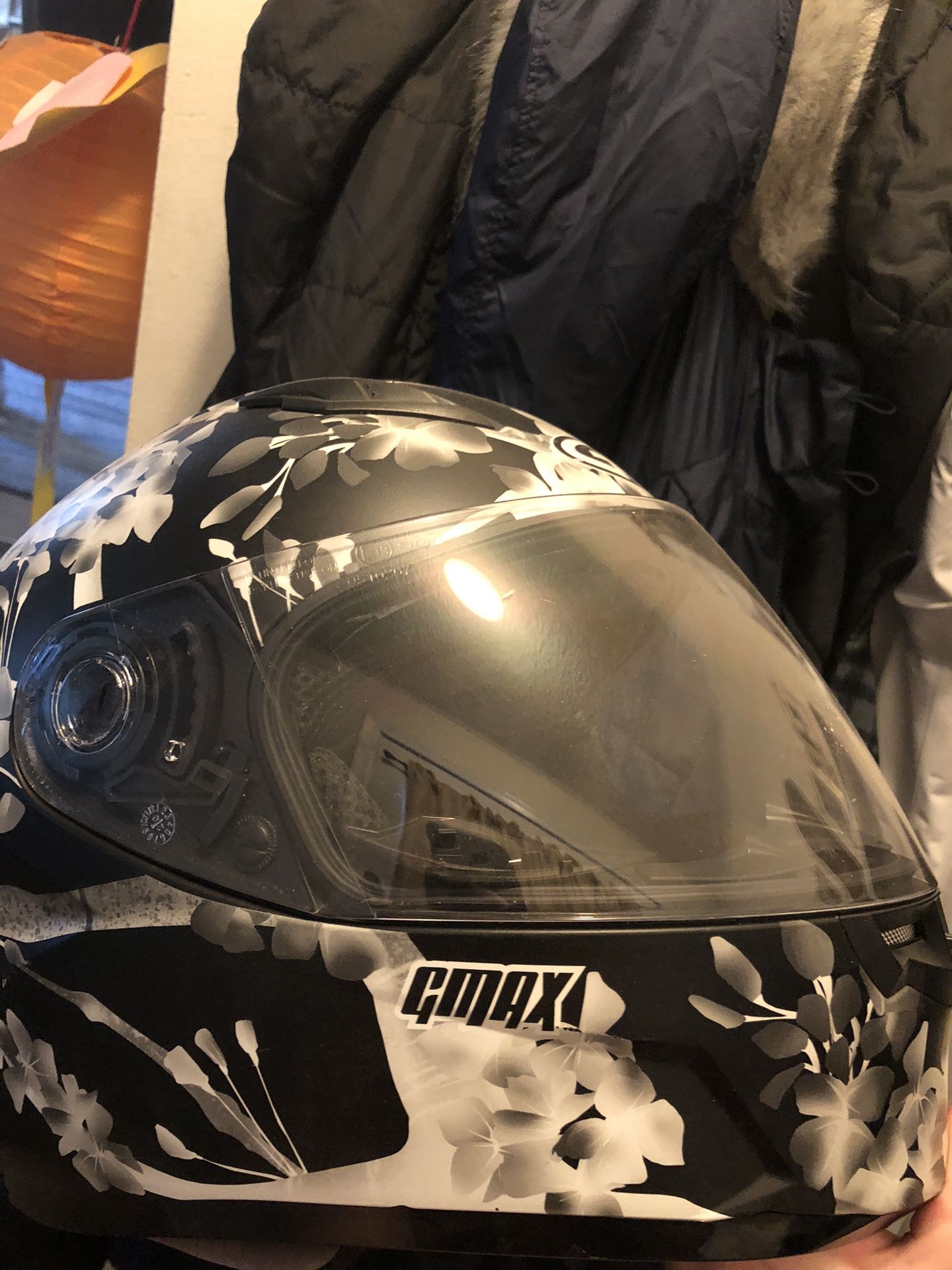 Gmax Xl Helmet Floral