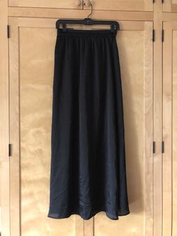 Black Maxi Skirt from Lily White 🖤