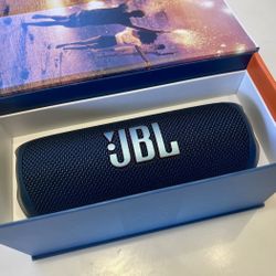 JBL Flip 6 Portable Wireless Bluetooth Speaker, Black