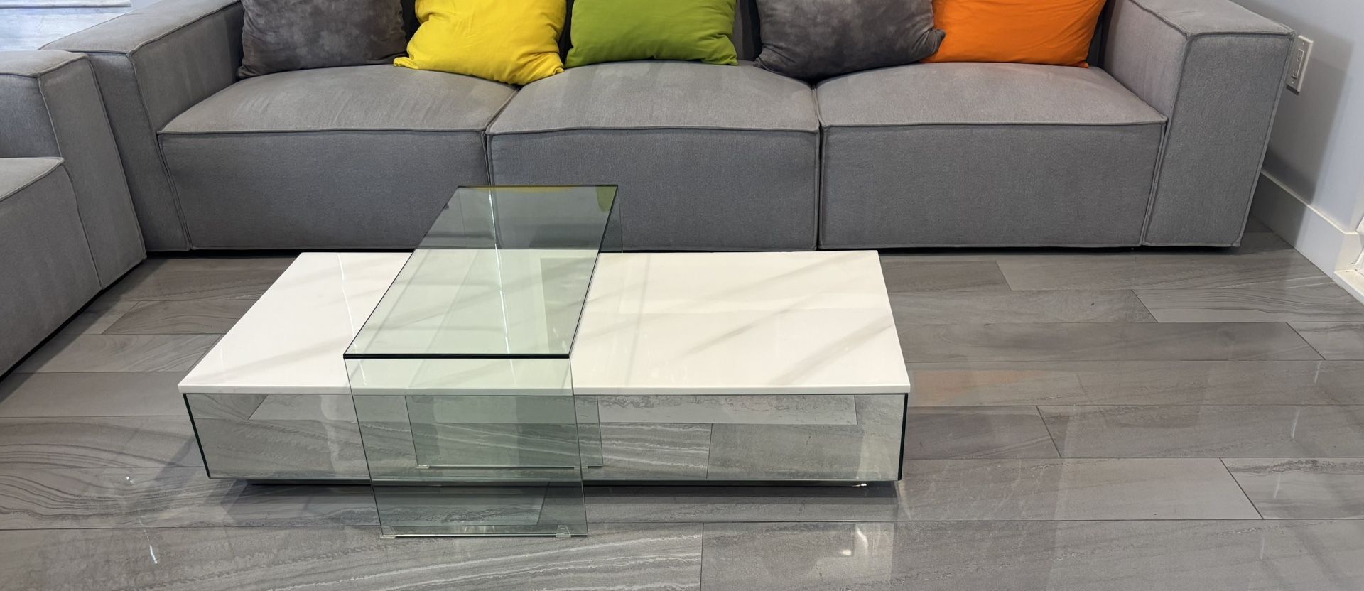 Modani Coffee Table
