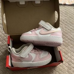Nike shoes