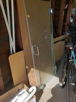 Glass Shower Door Almost New