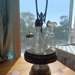 5 Spinning Glass Holder With Silver Trim