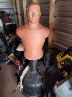Punching dummy