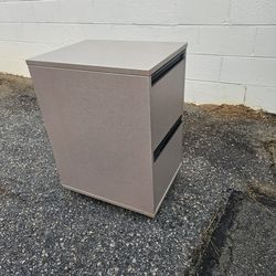 Two Doors Small Draw Filling Cabinet with Key
