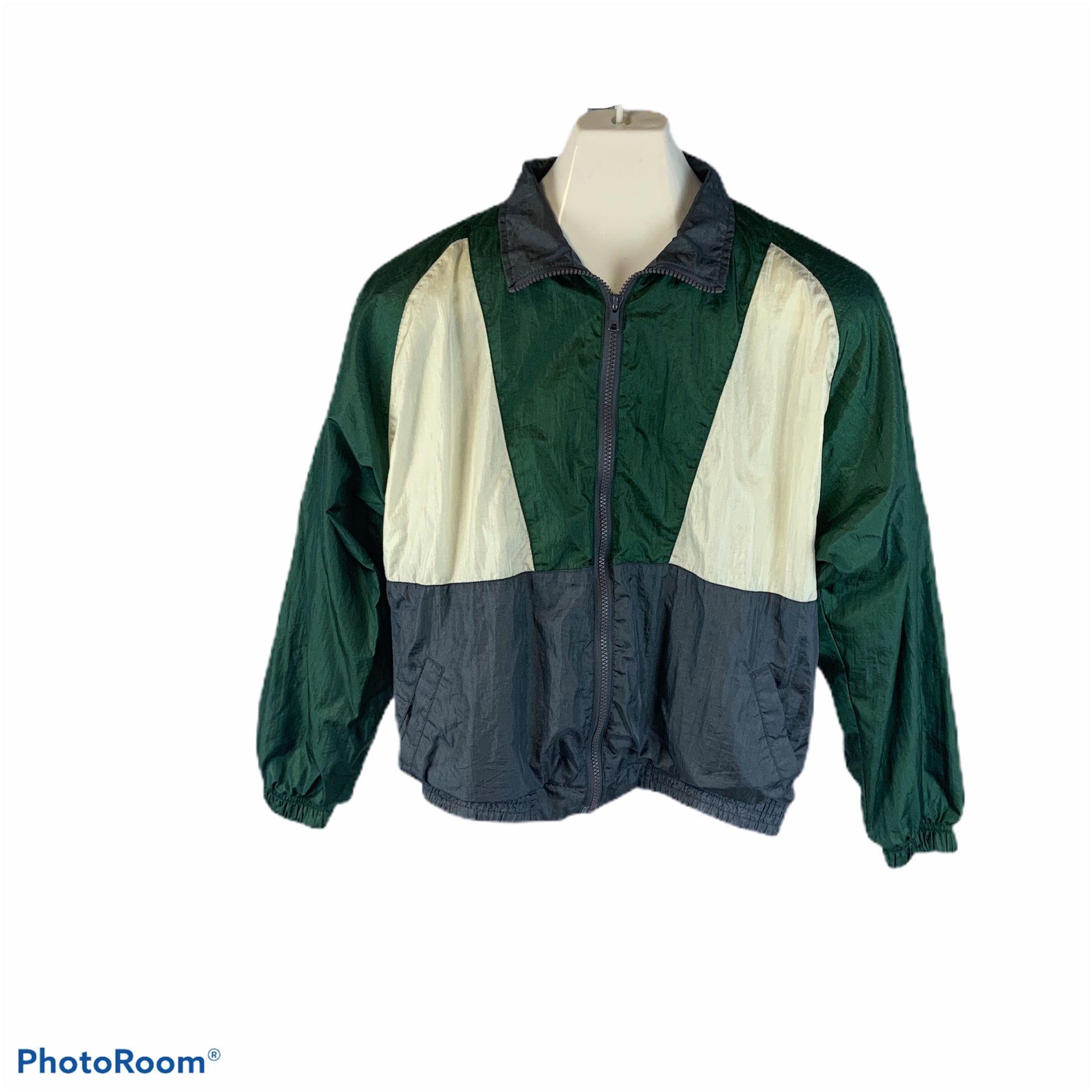 Kid’s vintage Max Active track jacket size Large
