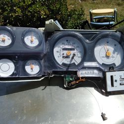 1988 Chevy Suburban.  Dash. Gage And Heater Controller Parts