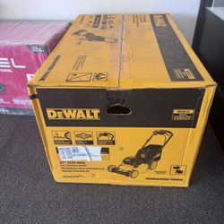 DeWalt Gas lawn Mower