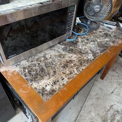 Bunch Of Free Items Available Today Or Saturday.