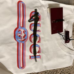 G Shirt Men Size medium 