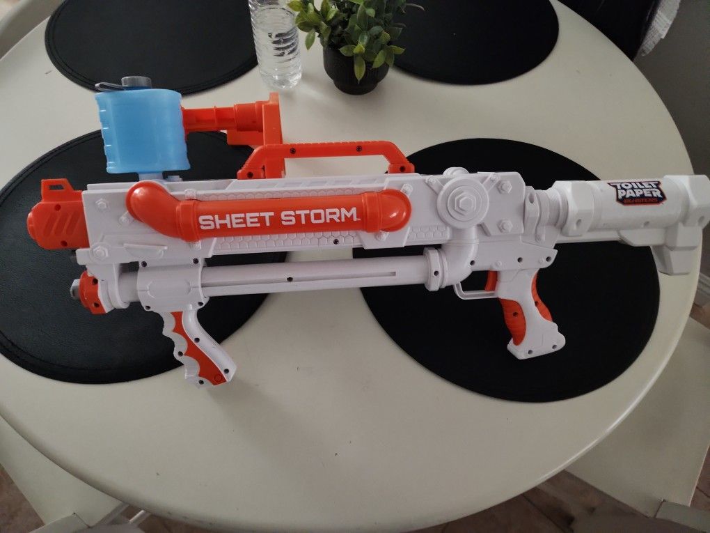 Sheet Storm Toilet Paper Blaster