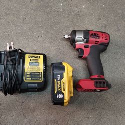 MAC tools 3/8 drive impact wrench like new condition
