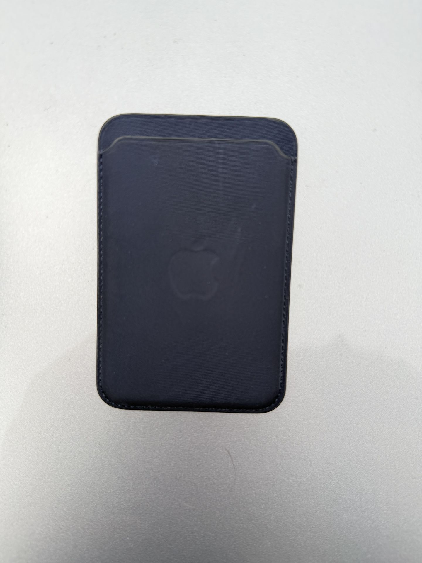 Brand New Apple MagSafe Wallet (Blue) with Find My.