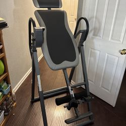 Innova Inversion Table